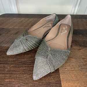 Nina Silver Metallic Pointed Toe Knotted Flats 40